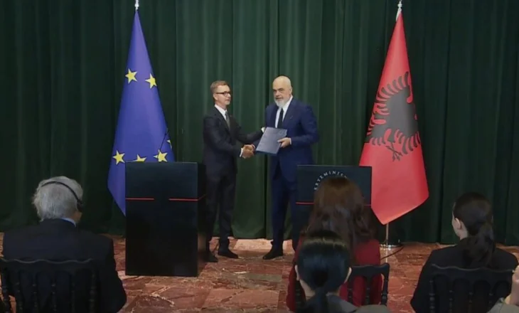 “Përgëzime Shqipërisë”! Gonzato i dorëzon progres-raportin Ramës, kryeministri: E mbyllim procesin brenda 2027
