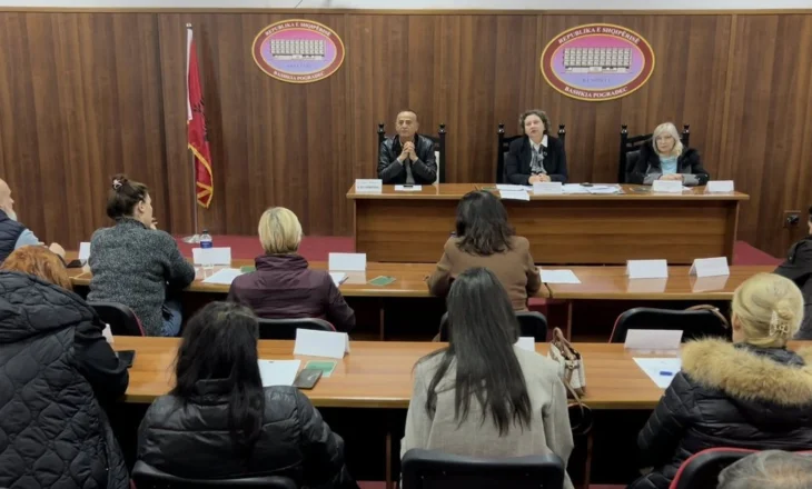 Përplasja me banorët e Çërravës, Bashkia e Pogradecit: I dëgjuam, hoqëm pjesën e kullotave. Kemi të drejtë ligjore mbi tokat