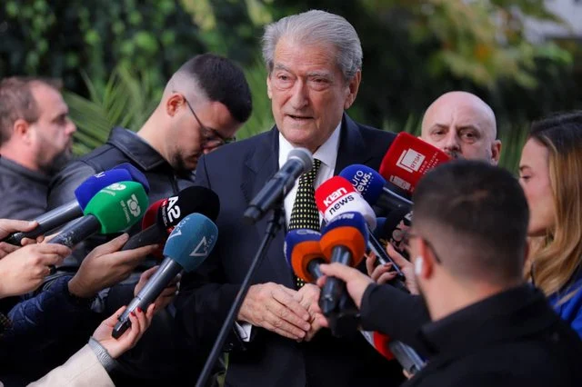 ‘Personifikimi i narkoshtetit’, Berisha akuza ndaj Irena Gjokës: E dëbuar nga Greqia si falsifikatore, Rama e mbron