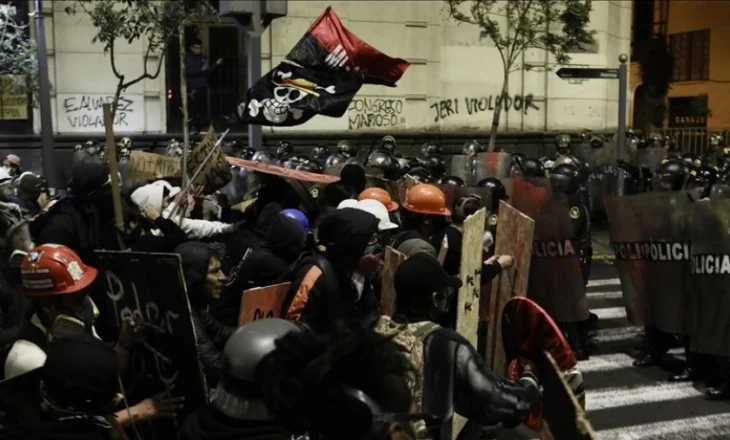 Peruja zgjat gjendjen e jashtëzakonshme për të luftuar krimin në Lima