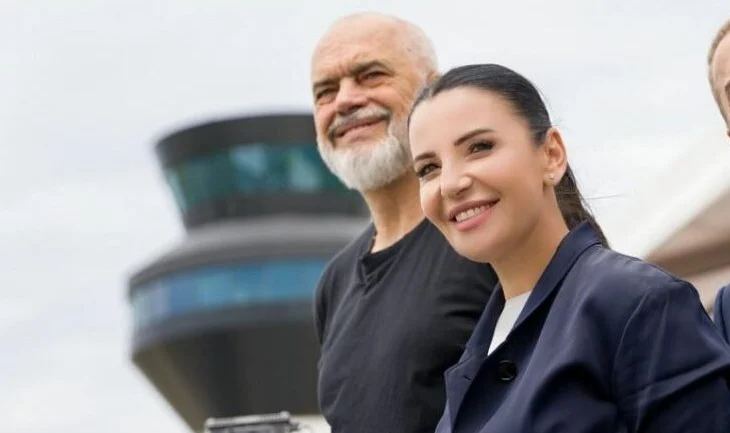 Pezullimi i Ballukut, qeveria: Ndërhyrje në ekzekutiv