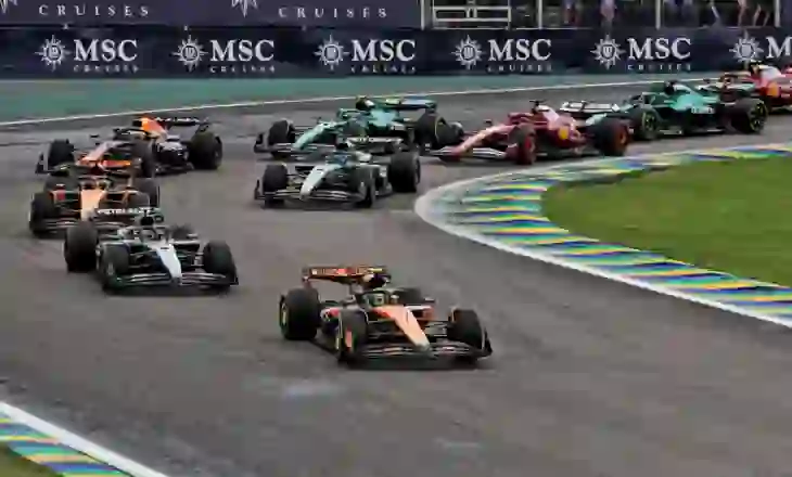 Piastri përplaset, Norris fiton garën sprint në Brazil dhe shkëputet, dy Mercedes në podium