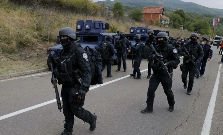 Policia serbe futet në Kosovë dhe rrëmben një person