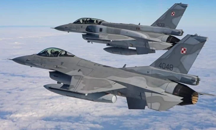 Polonia ngre me urgjencë avionët luftarakë pas sulmeve ruse në Ukrainën perëndimore