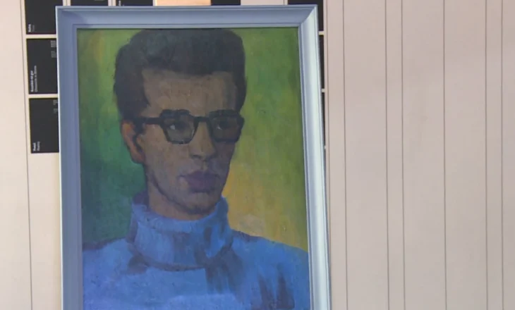 Portreti i parë i Kadaresë/ Vepra e realizuar në vitin 1958 nga piktori Vilson Kilica, gjatë studimeve të tij në Bashkimin Sovjetik