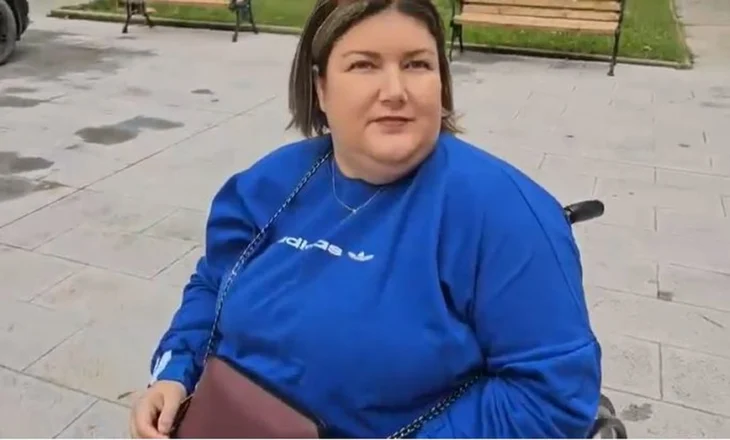 Prej 13 vjetësh në një karrocë me rrota, e reja nga Vlora mesazh qytetarëve: Ejani të votoni si unë