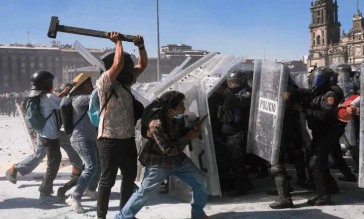 Protesta kundër krimit dhe politikës së sigurisë qeveritare në Meksikë, 120 të plagosur dhe dhjetëra të arrestuar