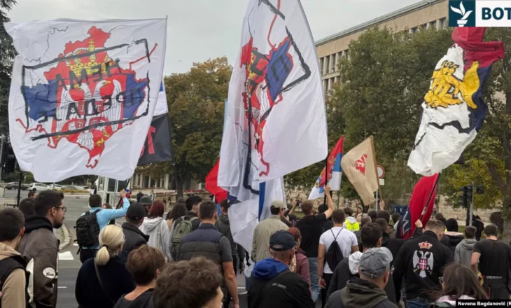 Protestat në Serbi: Fyerjet ndaj shqiptarëve normalizohen ndërsa qytetarët kërkojnë përgjegjësit për Novi Sad