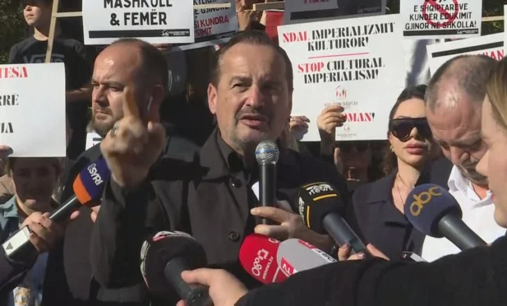 Protestë para Kuvendit kundër projektligjit për barazinë gjinore