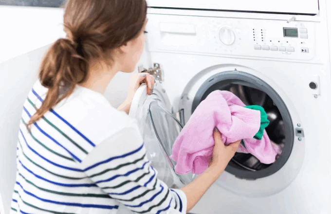 Pse duhet t’i lajmë rrobat pasi i blejmë?