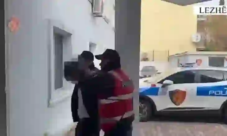 Qarkullonte me automjet i armatosur, vihet në pranga 23-vjeçari nga Shkodra