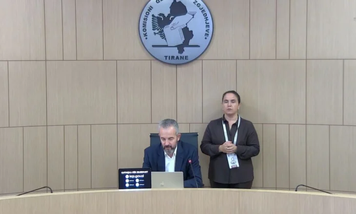 Qendrat e votimit mbyllen në ora 18:00, Celibashi: Do të lejohen të votojnë vetëm ata që janë evidenduar nga Komisioni, askush tjetër