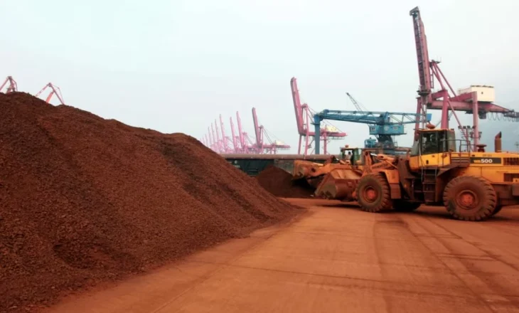 Qeveria amerikane bëhet aksionare në një kompani për procesim të mineraleve të rralla