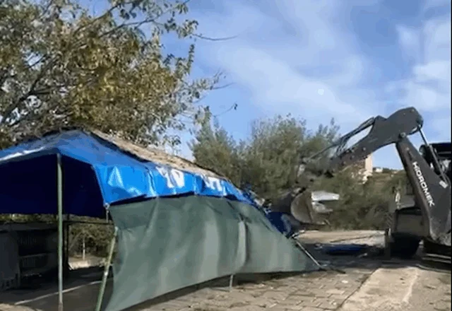 Qeveria është “zgjuar”, vijon prishjen e ndërtimeve që si kishte parë