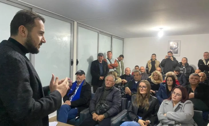 ‘Qeveria ka rënë, ne duhet ta dëshmojmë’/ Salianji: Korrupsioni ka përmbytur qeverinë! Protesto nesër!