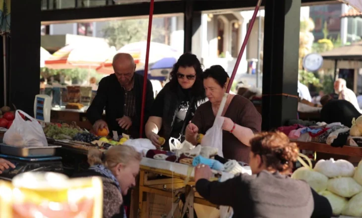 Qiratë rrisin inflacionin, arrin në 2.3% në tetor/ Ndikuan edhe çmimet e ushqimeve