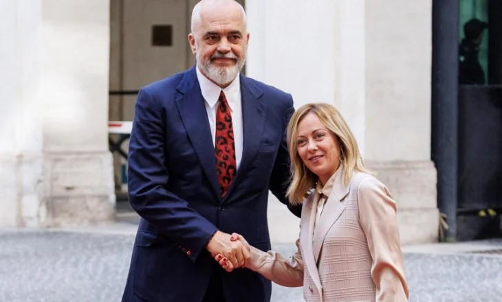 Rama dhe ministrat sot drejt Italisë, nesër mbledhja e përbashkët mes dy qeverive, pritet firmosja e disa marrëveshjeve