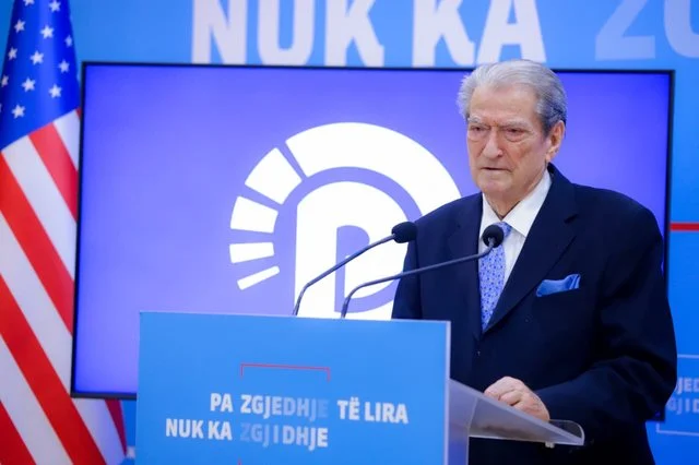 ‘Rama, kreu i sipërmarrjes së inceneratorëve’, Berisha: Zoto e Mërtiri prestanome, mbulojnë pronarin