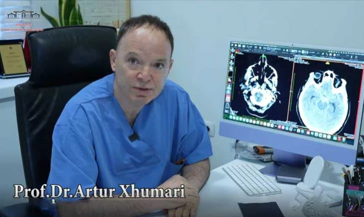 Rama nis të dielën me shpëtimin e një jete në një nga sfidat e shërbimit të Neurokirurgjisë në QSUNT