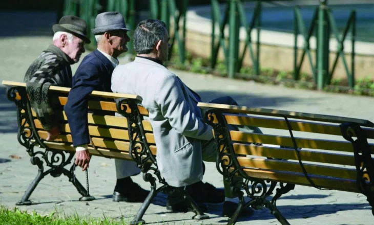 Rama për bonusin e fundvitit: Shpërblimet janë nisur drejt pensionistëve, nga janari nis edhe rritja e pensioneve