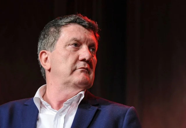 “Rama po përgatit grusht shteti”, Zeka shpërthen ndaj Gaz Bardhit pas deklaratës: S’je normal