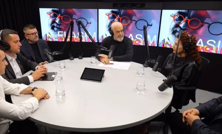 Rama prezanton kandidatët për zgjedhjet e pjesshme lokale, kryeministri batuta me kandidaten e Vlorës: Ka ardhur me të zeza se ndjek linjën time