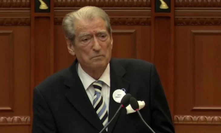 Reagimi i Marta Kos/ Berisha nuk tërhiqet: Nuk kam fyer asnjë ambasador