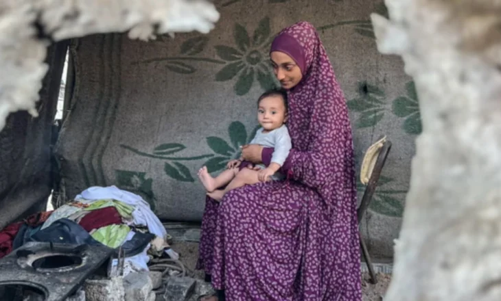 Rënia drastike e donacioneve për Gazën, organizatat: Armëpushimi ‘nënkupton’ vetëm më pak bomba mbi kokë, jo kthim në një jetë normale