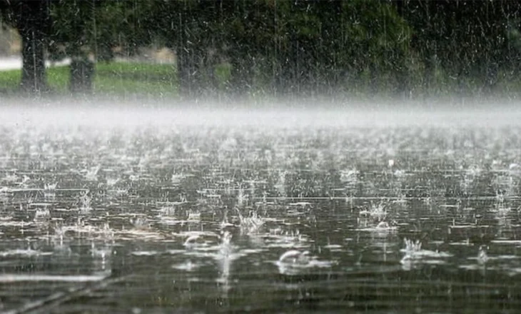 Reshje me intensitet të lartë në qarkun e Shkodrës, ja si paraqitet situata në 5 bashkitë