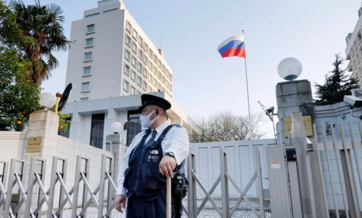 Rriten tensionet diplomatike Rusi-Japoni/ Moska u ndalon hyrjen 30 qytetarëve, përfshirë zëdhënësin e Ministrisë së Jashtme