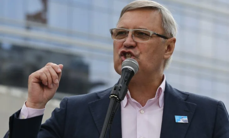 Rusia shton ish-kryeministrin Mikhail Kasyanov në listën e ‘terroristëve’