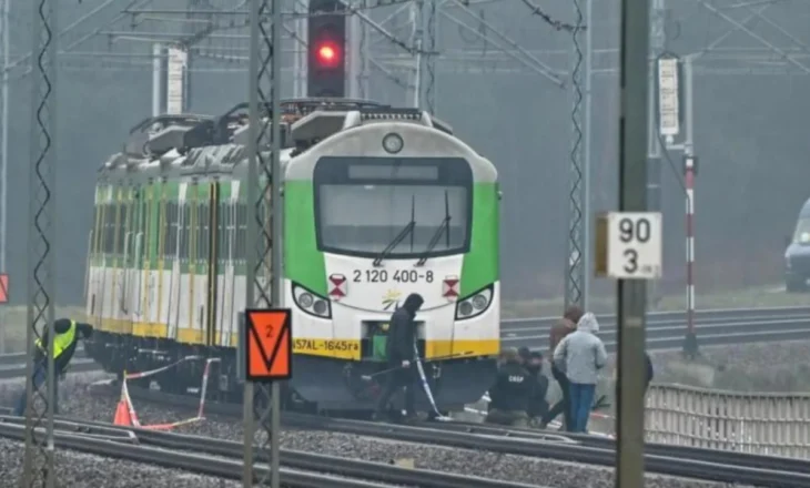 Sabotime në hekurudhat e Polonisë, të dyshuarit kryesorë dy ukrainas/ Tusk: Qëllimi ishte një katastrofë