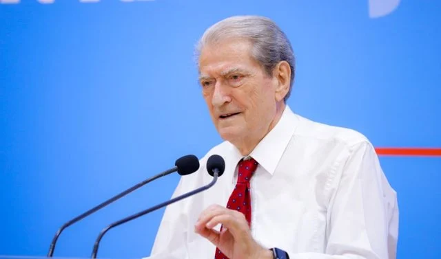 Sali Berisha: Diktatura e Tiranës është më e rrezikshmja në planet sepse ka një fuqi të jashtëzakonshme fuqinë e drogës