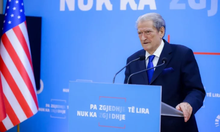 Sali Berisha konfirmon se do të dëshmojë sot në SPAK dhe nga frika pohon se vrasjet e “21 janarit” ishin krim…