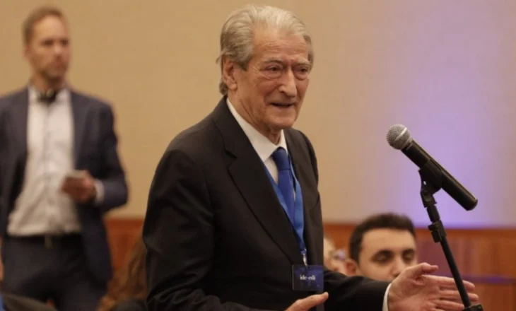 Sali Berisha zgjidhet zv/President i CDI, Unioni më i madh i partive të djathta në botë