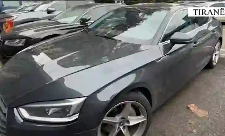 Sekuestrohen 4 makina luksoze, dyshohet se janë vjedhur jashtë vendit. Shpallen në kërkim 2 persona