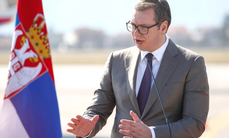 Serbia “buzë humnerës”, rënia e qeverisë është vetëm çështje kohe, pse Vuçiç mund ta lërë vendin të zhytur në borxhe