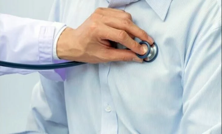 Shëndeti i dobët i zemrës në moshën e mesme lidhet me rrezikun e shtuar për demencë