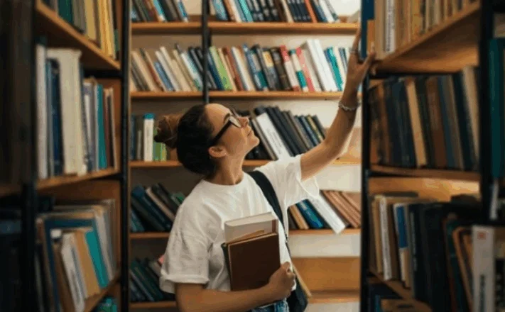 Shenjat që duan të dinë gjithmonë gjithçka