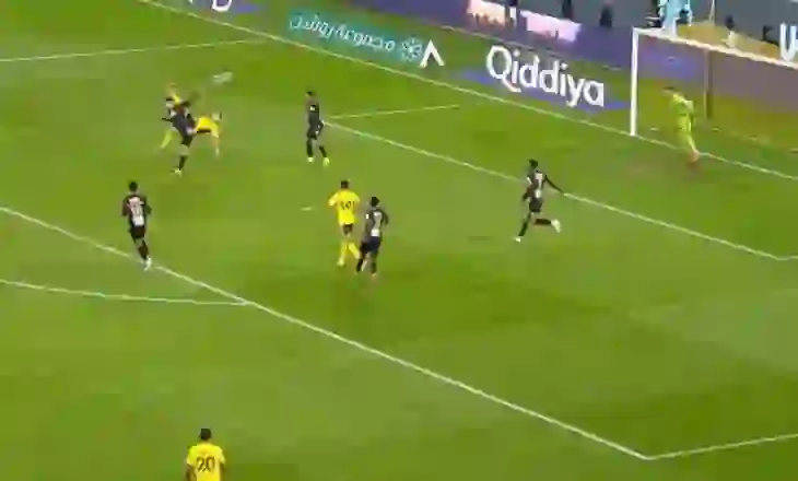 Shijoni perlën më të fundit nga Ronaldo