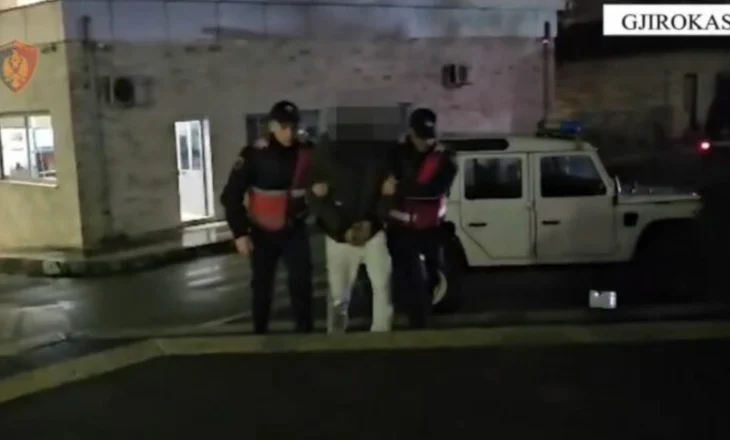 Shisnin lëndë narkotike në lagjet e Gjirokastrës, 10 të arrestuar, procedohen 3 të tjerë