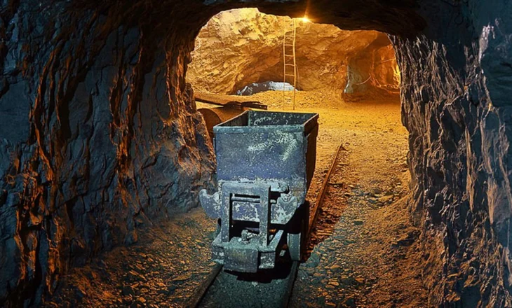 Shkoi të kontrollonte frontin e punës, aksidentohet administratori i minierës në Martanesh, humb jetën