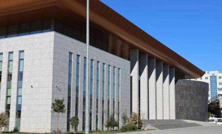 Shoqata Kombëtare e Gjyqtarëve zgjedh kryesinë e re, ja kush u emërua kryetar