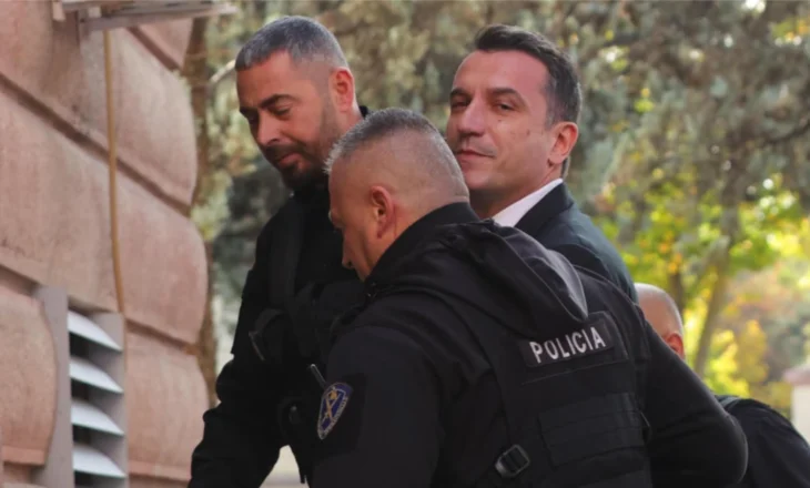 “Shpalleni antikushtetuese ‘arrestin me burg’ për mua”, Erion Veliaj kërkon lirinë në Kushtetuese…