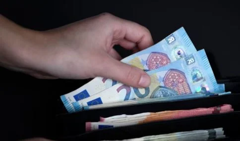 Shpallja e zgjedhjeve të jashtëzakonshme në Kosovë zgjat buxhetin për dy muajt e parë të 2026-tës