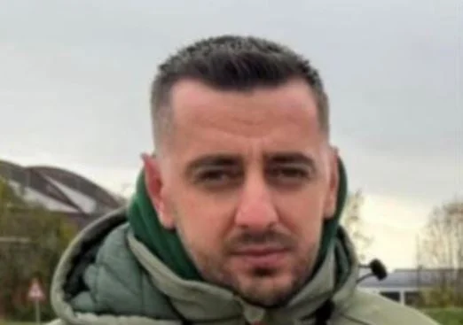 Shpëtoi ish-punëdhënësin nga mbytja, rrëfehet shqiptari: Po mendoja të dorëzohesha, i ftohti po më mpinte por…