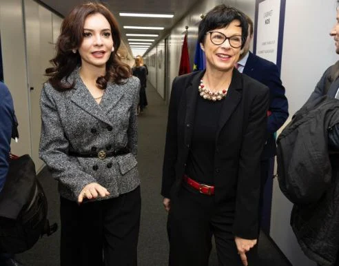 ‘Shqipëria do të hapë bisedimet për 5 kapitujt e përfshirë në Klasterin 5’, Spiropali: Moment historik për Shqipërinë