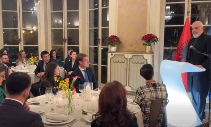 Shqipëria hap selinë në BE, Kos: Kjo është shtëpia juaj e re; Rama: Dikur ishte shi dhe ftohtë, sot është ndryshe