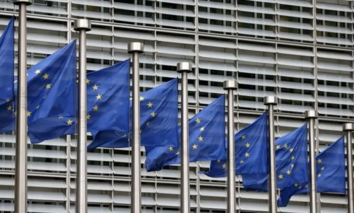 “Shqipëria në rrugë të mbarë për mbylljen e negociatave brenda 2027”, BE: Në Serbi zhgënjyes niveli i korrupsionit