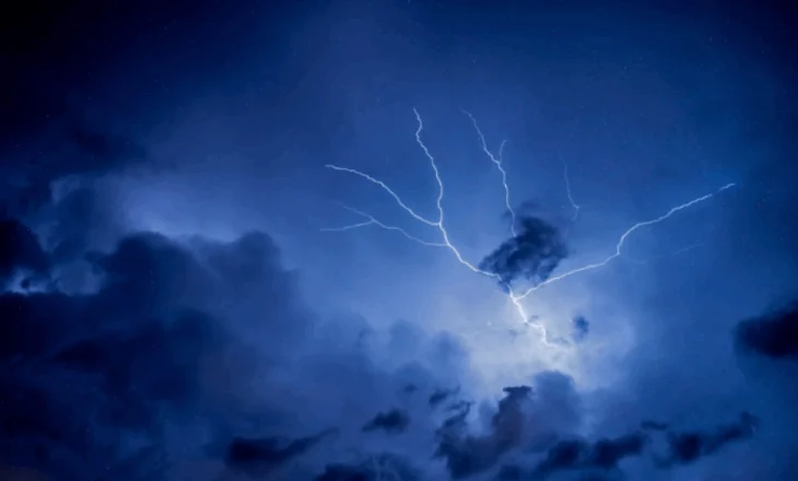 Shtrëngatat mund të shkaktojnë rritje të papritur të krizave serioze të astmës